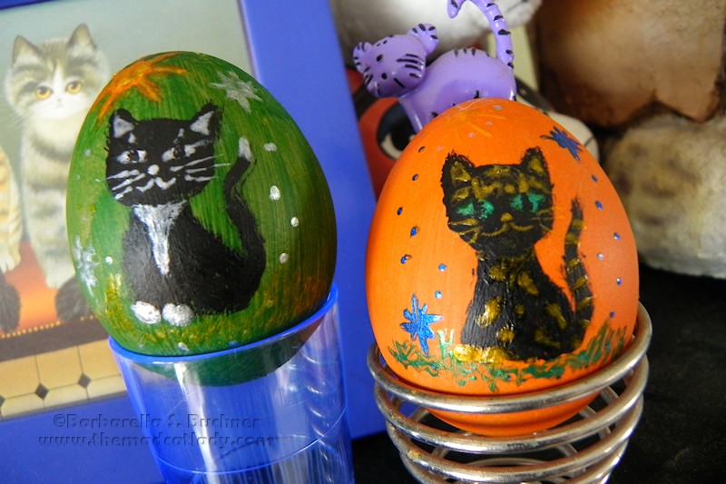 Happy Easter Kitty Eggs